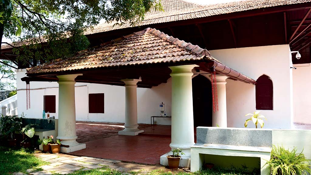 Bastion Bungalow